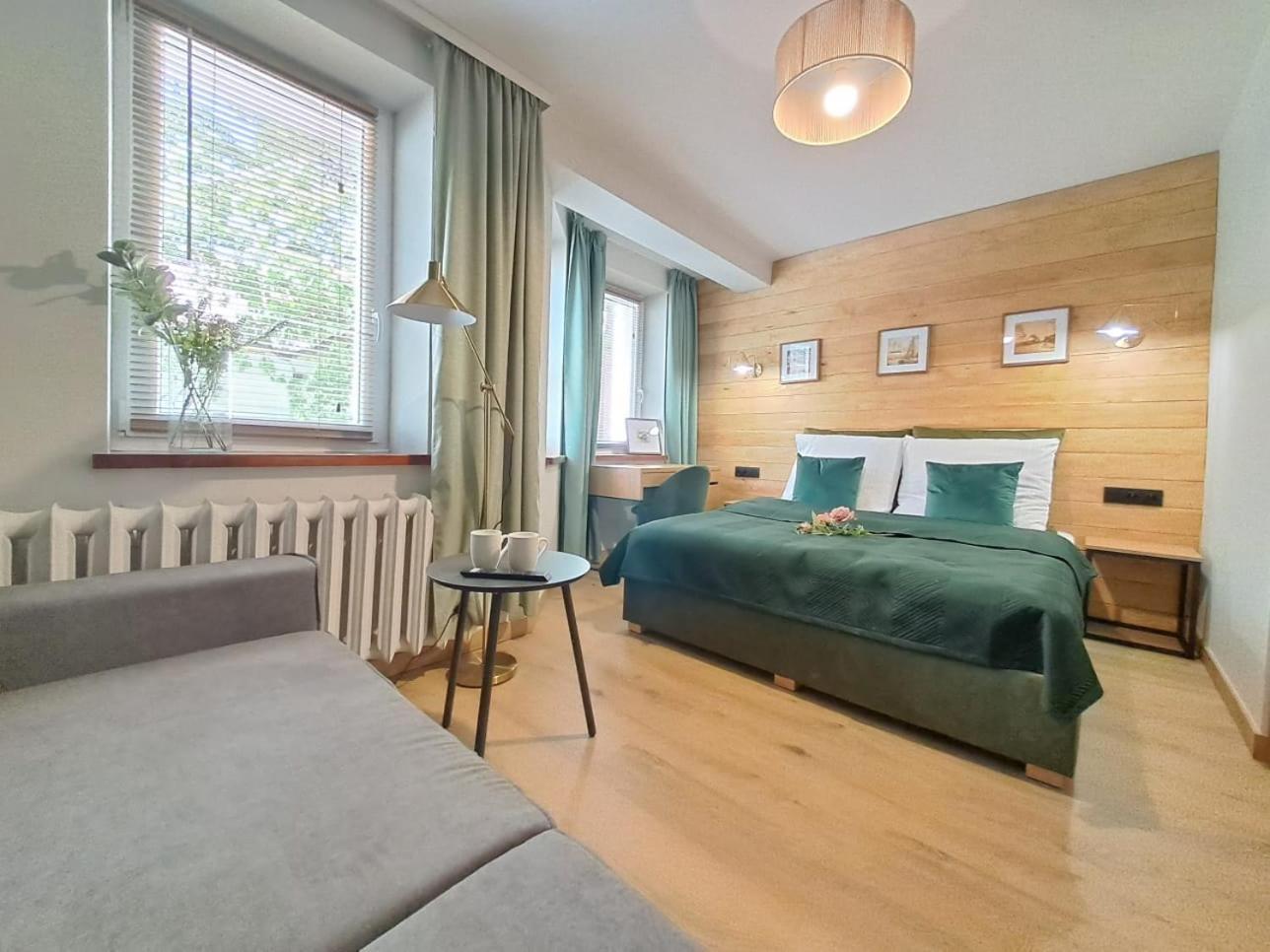 גיז'יצקו Dk Apartamenty Hotelove מראה חיצוני תמונה