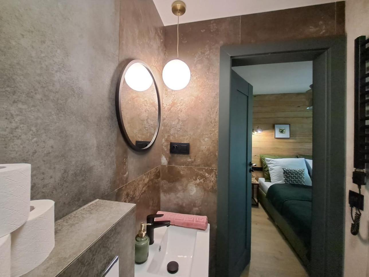 גיז'יצקו Dk Apartamenty Hotelove מראה חיצוני תמונה